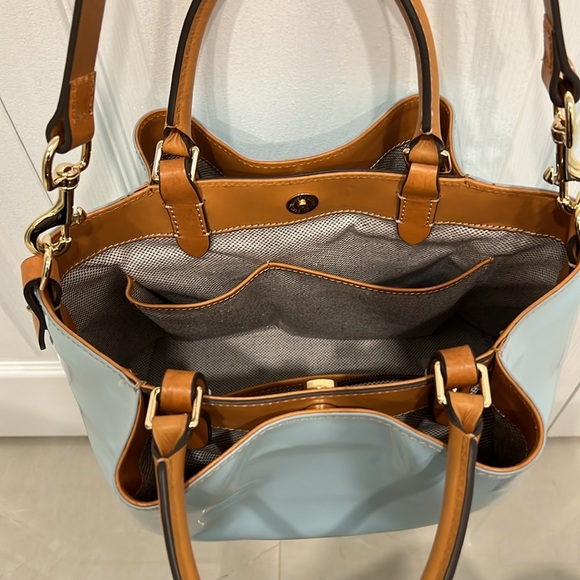 Dooney & Bourke City Patent Barlow - Picture 11 of 11